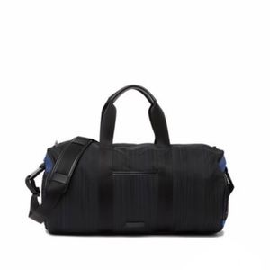 Uri minkoff Ericsson duffle bag